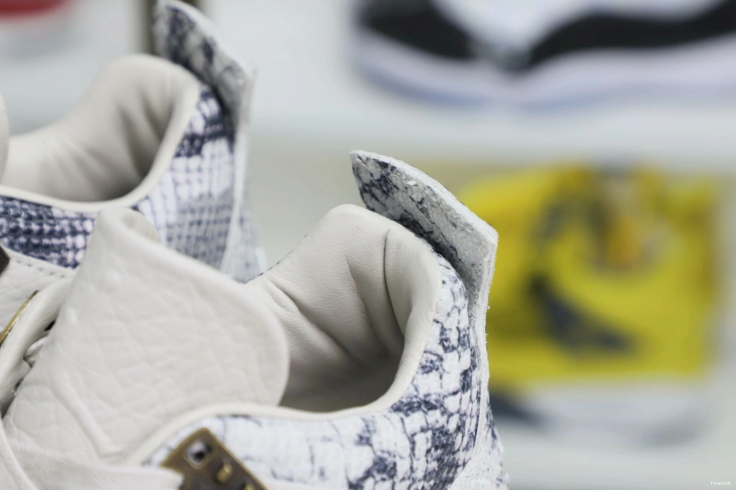 snakeskin Jordan 4 retro Air Jordan 1121